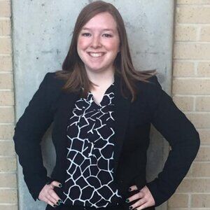 Meet your Posher, Abigail